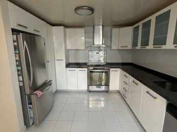 Casa en venta en Alcantarilla