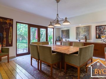 PRIVADA EXCLUSIVA DE 5 CASAS , EN BOSQUES DE LAS LOMAS CON CANCHA DE TENIS
