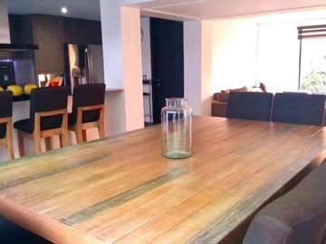 CASA REMODELADA EN LOMAS DEL SOL