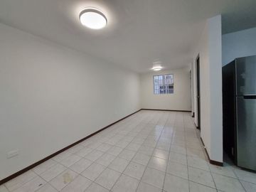 CASA EN VENTA EN VALLE DE PALMAS