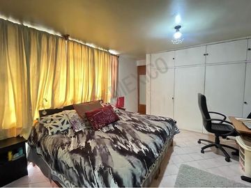 ATENCIÓN INVERSIONISTAS: VENTA DE CASA A PRECIO DE TERRENO