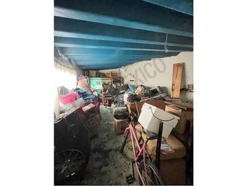 ATENCIÓN INVERSIONISTAS: VENTA DE CASA A PRECIO DE TERRENO