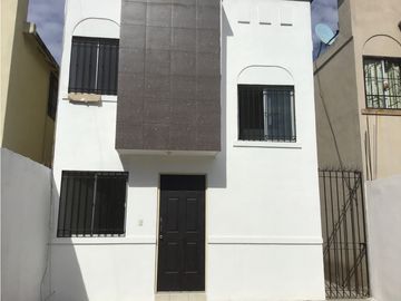 Casa En Venta en Portal de San Roque Juarez N.L.