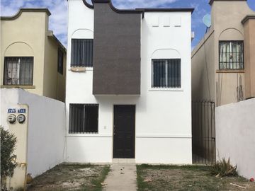 Casa En Venta en Portal de San Roque Juarez N.L.