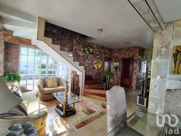 Venta de casa en el mirador de Laguna de Catemaco