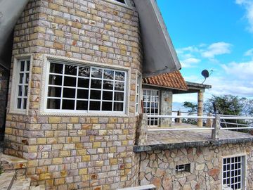 Venta de casa en el mirador de Laguna de Catemaco