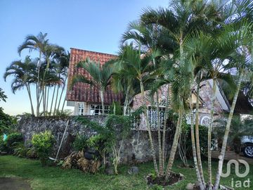 Venta de casa en el mirador de Laguna de Catemaco