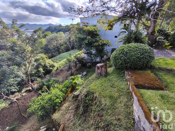 Venta de casa en el mirador de Laguna de Catemaco