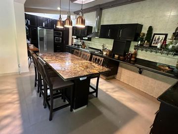 Casa en Fraccionamiento El Sáuz