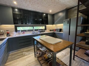Casa ideal en Maitencillo ¡Oportunidad única en rico condominio!