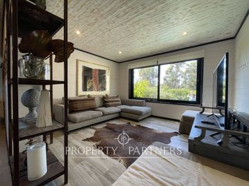 Casa ideal en Maitencillo ¡Oportunidad única en rico condominio!