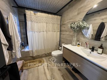Casa ideal en Maitencillo ¡Oportunidad única en rico condominio!