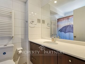 HERMOSA CASA EN VENTA, A PASOS DEL METRO QUILIN, CONDOMINIO EN PEÑALOLEN