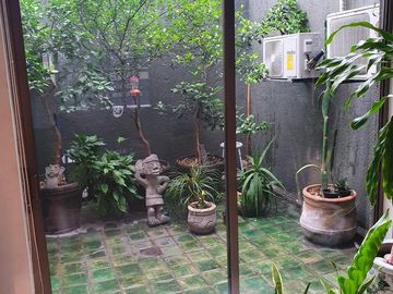 CASA EN VENTA EN COL. DEL VALLE, SAN PEDRO GARZA GARCÍA