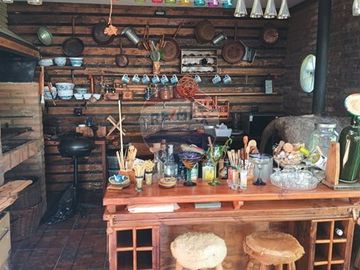 Casa + cabañas en parcela / 10 min Melipilla.