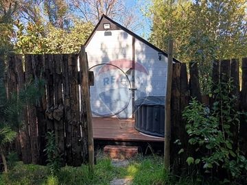 Casa + cabañas en parcela / 10 min Melipilla.