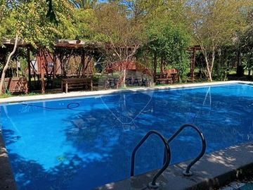 Casa + cabañas en parcela / 10 min Melipilla.