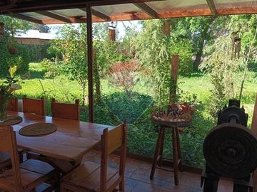 Casa + cabañas en parcela / 10 min Melipilla.