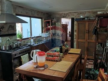 Casa + cabañas en parcela / 10 min Melipilla.