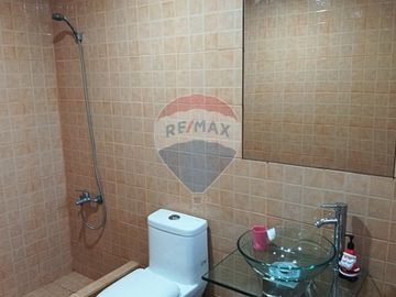 Casa + cabañas en parcela / 10 min Melipilla.