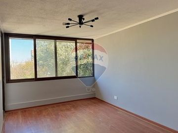 RENOVADO DEPARTAMENTO EN VENTA
