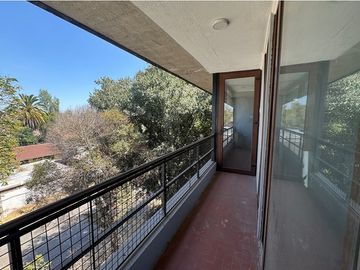 RENOVADO DEPARTAMENTO EN VENTA