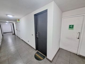 OPORTUNIDAD!! SIN PIE Depto de 2D1B en el Edificio Montenova 1, Metro Carlos Valdovinos, L5