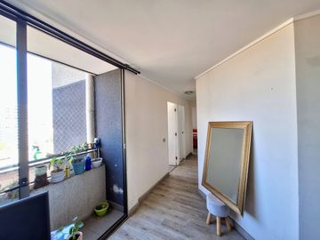 OPORTUNIDAD!! SIN PIE Depto de 2D1B en el Edificio Montenova 1, Metro Carlos Valdovinos, L5