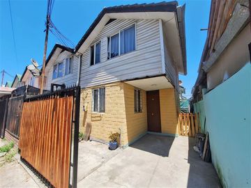 OPORTUNIDAD!! SIN PIE Casa De 3 Dormitorios y 1 Baño en Villa El Sol, Maipú