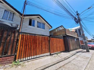 OPORTUNIDAD!! SIN PIE Casa De 3 Dormitorios y 1 Baño en Villa El Sol, Maipú