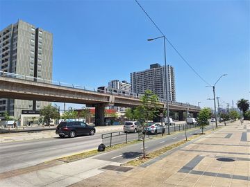 OPORTUNIDAD!! Cesión de Promesa Depto de 2D1B en el Edificio Laguna Centro, Macul