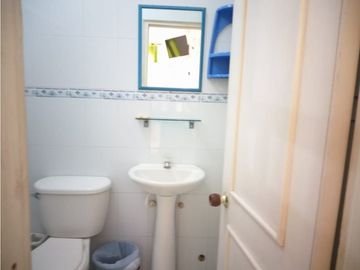 Se vende casa hostal en Rodadero - 05 Santa Marta