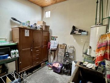Casa de corte antiguo en excelente estado - Venta Directa - Apto Crédito!!