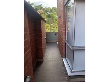 Venta Apartamento en Envigado Loma Los Mesa