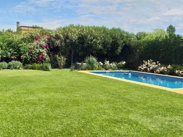 Casa de una sola planta con 3 dormitorios en venta en San Isidro Labrador