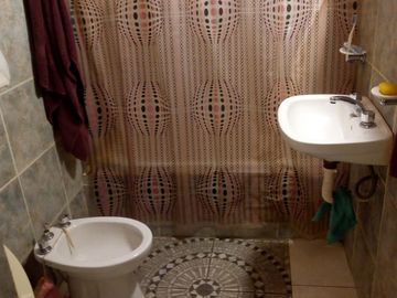 PH en venta - 2 Dormitorios 1 Baño - 120Mts2 - Villa Lynch