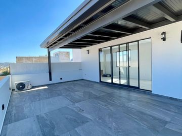 CASA EN VENTA EN VALLE IMPERIAL