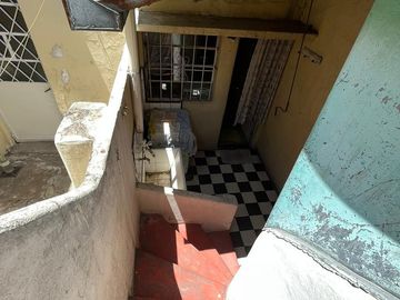 VENTA PH TIPO CASA 2 AMBIENTES EN LOMAS DEL MIRADOR