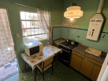 VENTA PH TIPO CASA 2 AMBIENTES EN LOMAS DEL MIRADOR