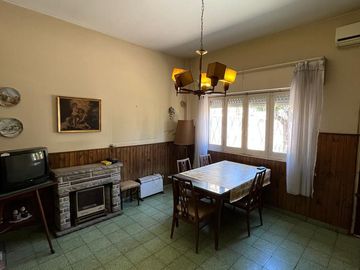 VENTA PH TIPO CASA 2 AMBIENTES EN LOMAS DEL MIRADOR