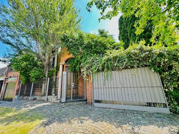 Casa en Castelar Norte