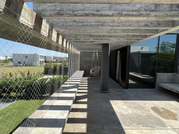 Casa en  Alquiler Temporal en Castaños Nordelta