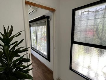 Casa con departamento en Munro - APTO CREDITO
