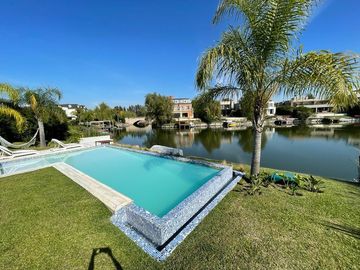 Casa en  Alquiler Cabos del Lago Nordelta