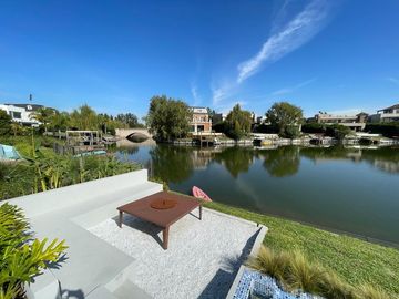 Casa en  Alquiler Cabos del Lago Nordelta