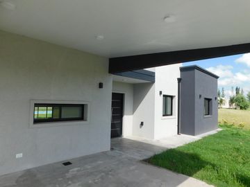 Casa en venta en Los Juncos