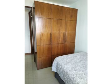 RENTA APARTAMENTO EN PISO ALTO PINARES PEREIRA