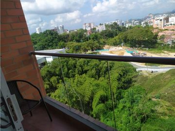 RENTA APARTAMENTO EN PISO ALTO PINARES PEREIRA