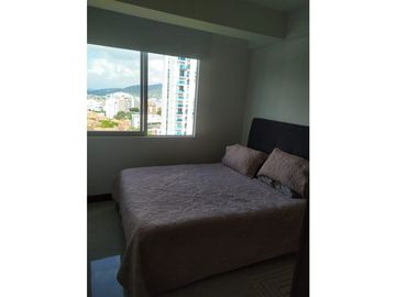 RENTA APARTAMENTO EN PISO ALTO PINARES PEREIRA