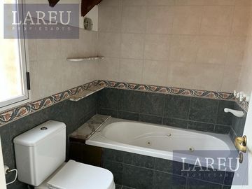 Casa en venta - Club De Campo Pueyrredon, Pilar